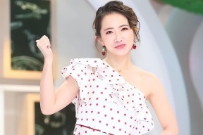 娱乐八卦瓜-网红不进娱乐圈原因引愤，竟还顺带曝出一个超级大瓜