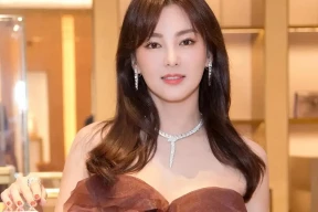 葛晓倩喊话张雨绮晒出生证明，杨天真被指帮瞒代孕引热议