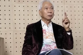 香港知名演员婚内出轨净身出户，送前妻八套房俩车位