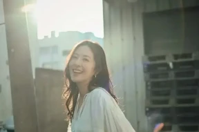 TVB视后承认自己是恋爱脑，自曝与男艺人现场斗气，曾被男友背叛