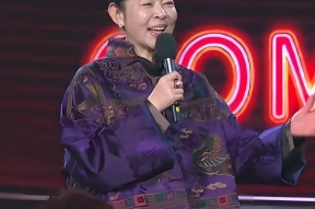 倪萍现身2026年山东卫视春晚！她37年不回家乡主持春晚，这是为何