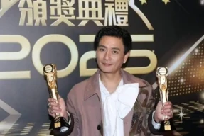 TVB视帝现身市场买菜，背包接地气，刚获得内地年度实力大奖