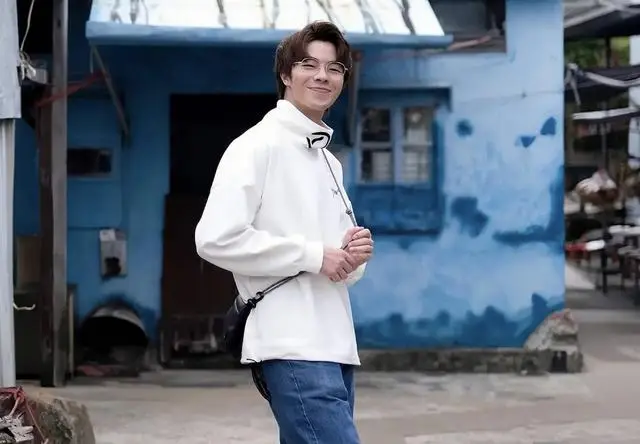 TVB知名男星在香港无剧可拍，到内地演短剧，5天拍65集压力大  第6张