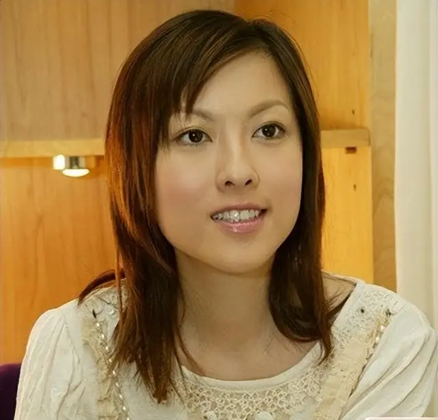 突发！香港知名女星父亲突然离世，悲痛发文还没来得及好好告别  第6张