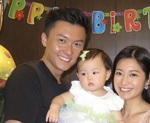 又走一个！TVB知名男星正式约满离巢，在内地拍剧沦为配角  第9张