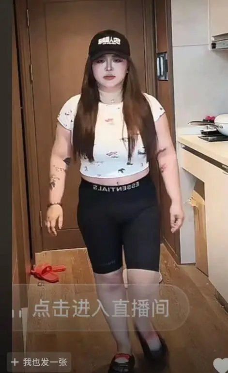 网红口子姐熬夜猝死,年仅29岁,去年得了梅毒,最后露面胖了太多 第15张 网红口子姐熬夜猝死,年仅29岁,去年得了梅毒,最后露面胖了太多 第15张