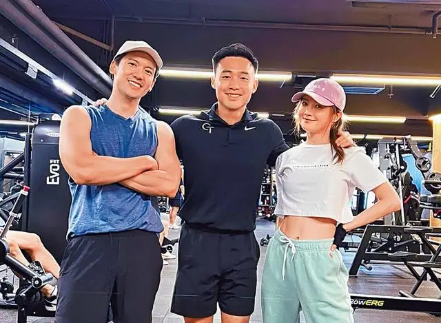 恭喜!香港知名女星蔡卓妍正式宣布新恋情,爱上小10岁健身教练 第3张 恭喜!香港知名女星蔡卓妍正式宣布新恋情,爱上小10岁健身教练 第3张