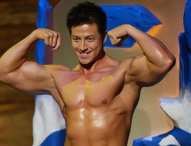 突发!TVB知名男星被曝破产且欠债不还,遭贴大字报追债 第10张 突发!TVB知名男星被曝破产且欠债不还,遭贴大字报追债 第10张