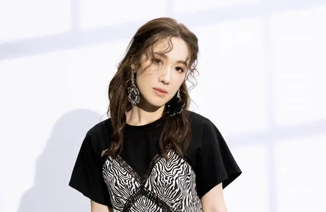 突发!香港知名女星宣布和未婚夫分手,参加情感节目未能破镜重圆 第7张 突发!香港知名女星宣布和未婚夫分手,参加情感节目未能破镜重圆 第7张