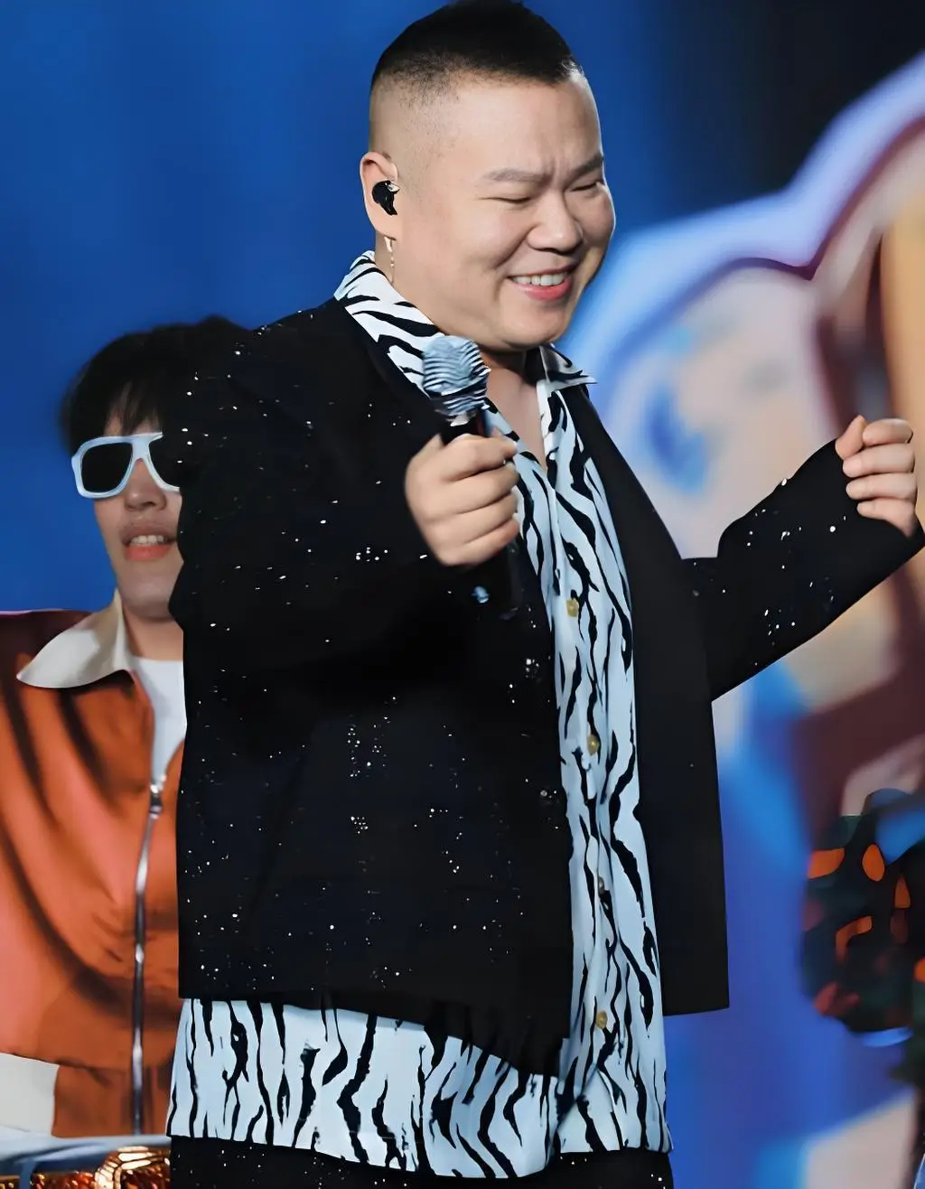 岳云鹏宣布不上2026年央视春晚！网友高呼：太好了  第6张