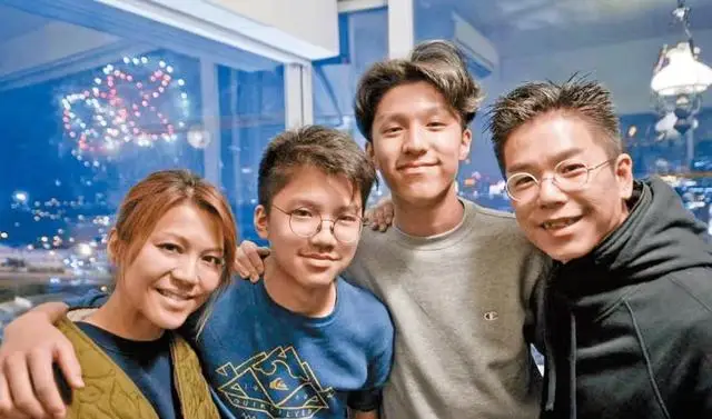 恭喜！香港知名女星失婚5年被曝新恋情，与前夫离婚后仍是朋友  第1张