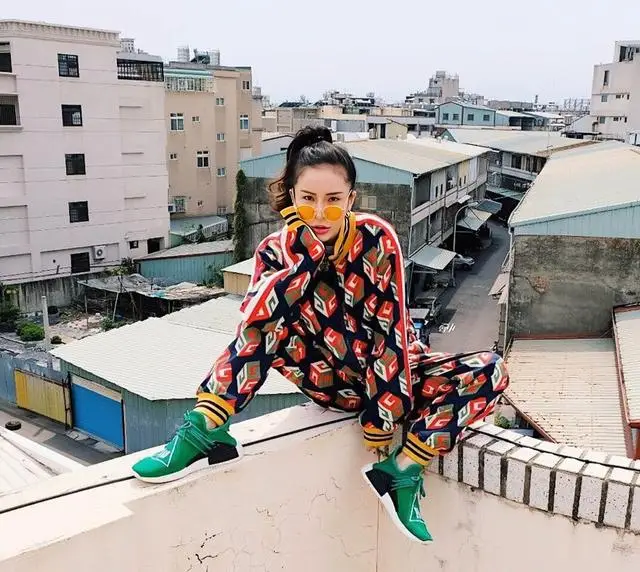 突发！台湾知名女星宣布切除子宫，被误诊病情几年情绪崩溃  第6张