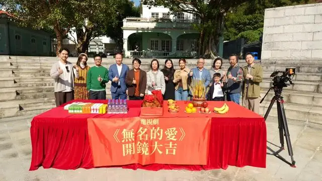 TVB前男星爱面子不敢求人，两年无工可开，与佘诗曼情同姐弟  第9张
