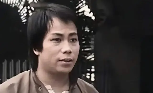 香港知名演员因突发心脏病离世,家属想隐瞒死讯,被内部人士泄密 第5张 香港知名演员因突发心脏病离世,家属想隐瞒死讯,被内部人士泄密 第5张