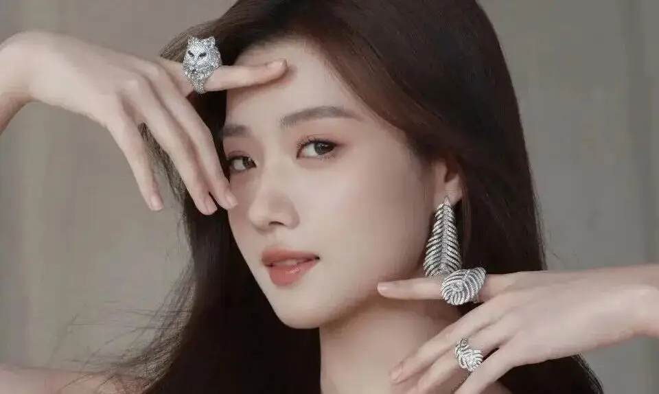 【2026.1.19】田曦薇圈内资源?短剧演员维系粉丝?虞书欣圈内名声?卢昱晓线下真实颜值?大学取消艺术类专业? 第3张 【2026.1.19】田曦薇圈内资源?短剧演员维系粉丝?虞书欣圈内名声?卢昱晓线下真实颜值?大学取消艺术类专业? 第3张