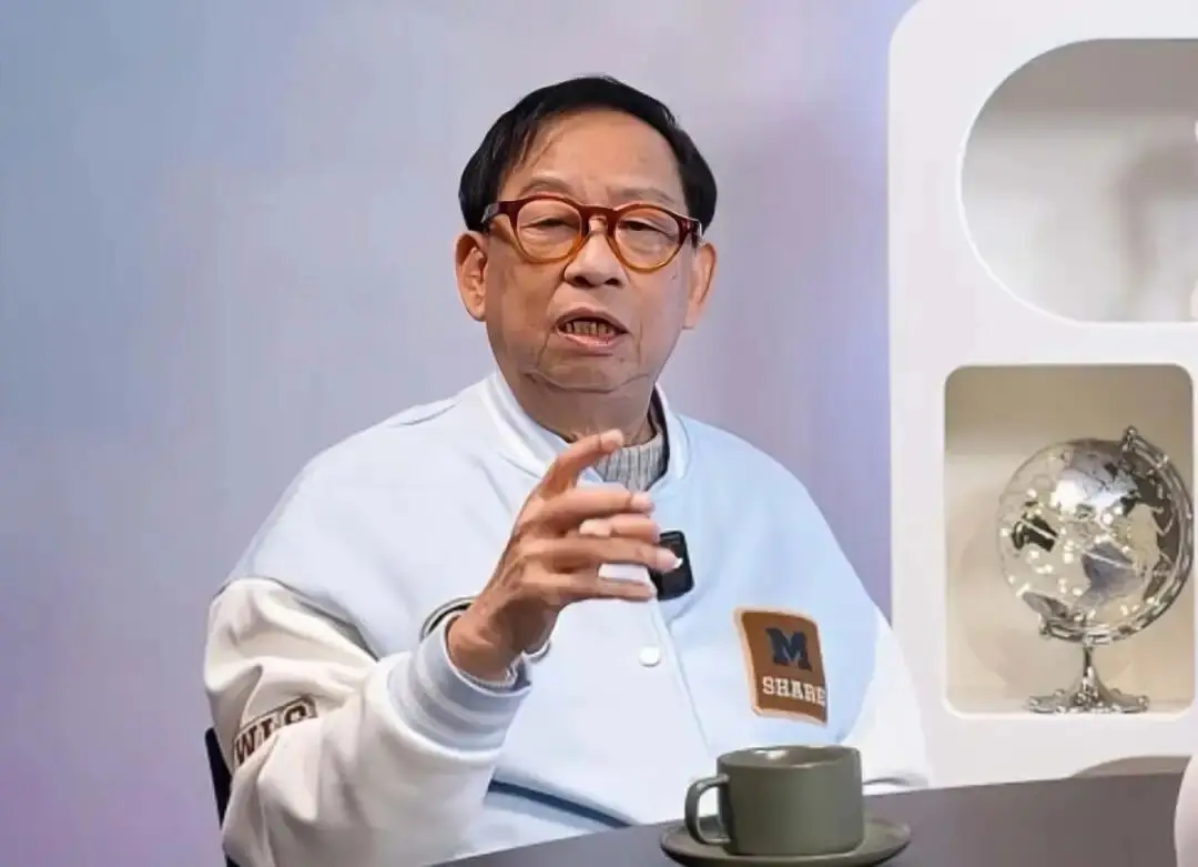 TVB前老戏骨坐轮椅输液登台?身体状况一直欠佳,儿子在家里啃老 第9张 TVB前老戏骨坐轮椅输液登台?身体状况一直欠佳,儿子在家里啃老 第9张