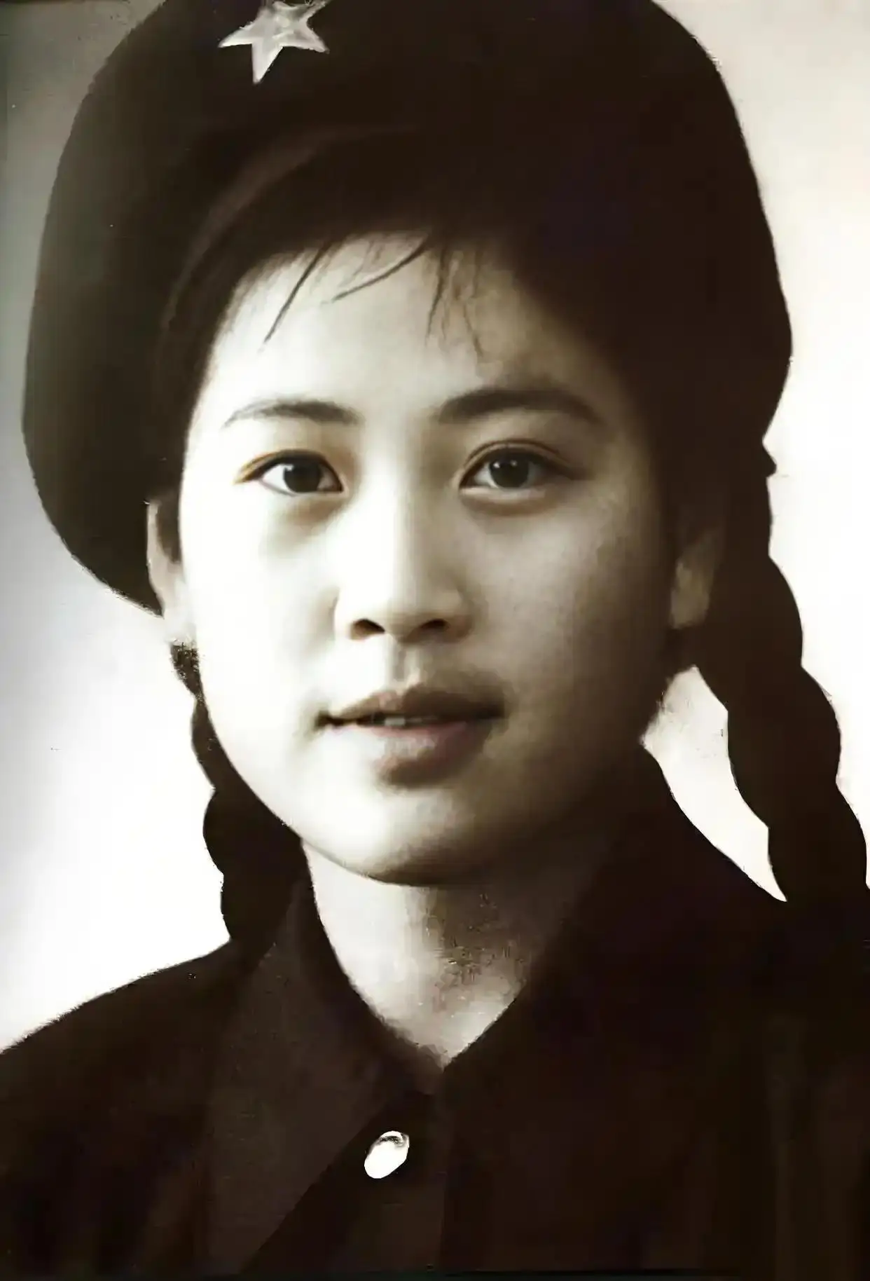 陶玉玲病逝!她有4个公公婆婆,心疼丈夫,与小姑子情同姐妹 第3张 陶玉玲病逝!她有4个公公婆婆,心疼丈夫,与小姑子情同姐妹 第3张