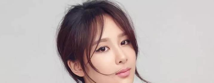 杨紫娱乐八卦-杨紫从路人到女神的蜕变之路 一步一个脚印超励志 第2张 杨紫娱乐八卦-杨紫从路人到女神的蜕变之路 一步一个脚印超励志 第2张