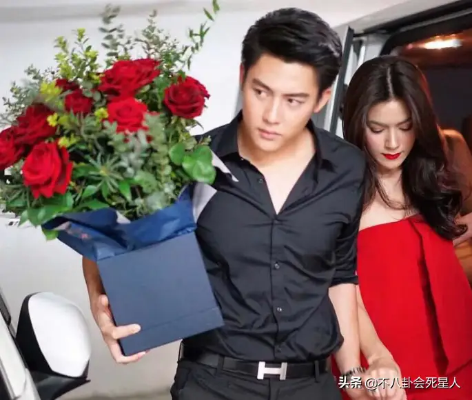 泰国娱乐圈狗血八卦-泰国明星离谱行为大赏!大花闺蜜后妈、顶流互三超狗血 第2张 泰国娱乐圈狗血八卦-泰国明星离谱行为大赏!大花闺蜜后妈、顶流互三超狗血 第2张