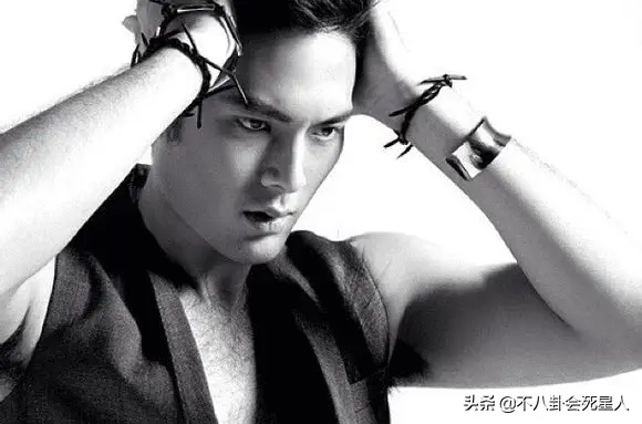 泰国娱乐圈狗血八卦-泰国明星离谱行为大赏!大花闺蜜后妈、顶流互三超狗血 第16张 泰国娱乐圈狗血八卦-泰国明星离谱行为大赏!大花闺蜜后妈、顶流互三超狗血 第16张