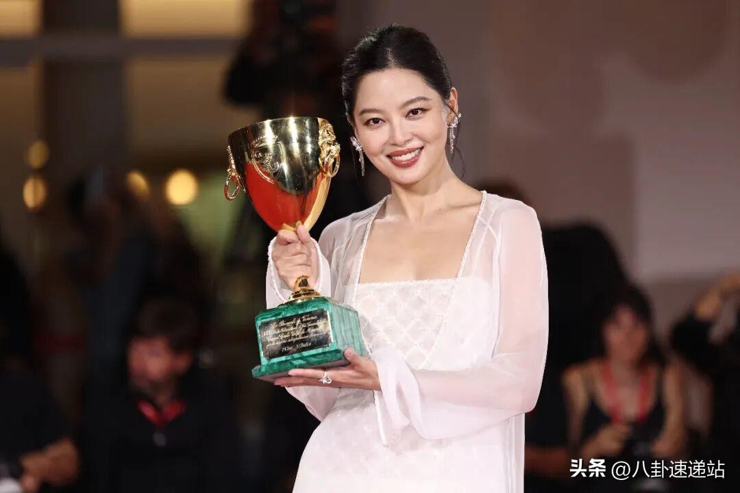 娱乐圈八卦正能量-王家卫风波不止,三大影后发声,娱乐圈八卦背后的真相 第17张 娱乐圈八卦正能量-王家卫风波不止,三大影后发声,娱乐圈八卦背后的真相 第17张