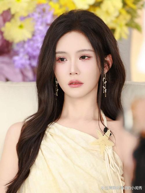 八卦娱乐星闻-娱乐圈八卦揭秘:大瓜背后套路深,明星如何管理形象 第1张 八卦娱乐星闻-娱乐圈八卦揭秘:大瓜背后套路深,明星如何管理形象 第1张