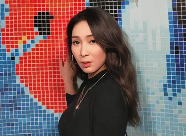 突发!TVB知名女星转行在菜市直播卖菜,长时间遭欺凌情绪崩溃 第1张 突发!TVB知名女星转行在菜市直播卖菜,长时间遭欺凌情绪崩溃 第1张