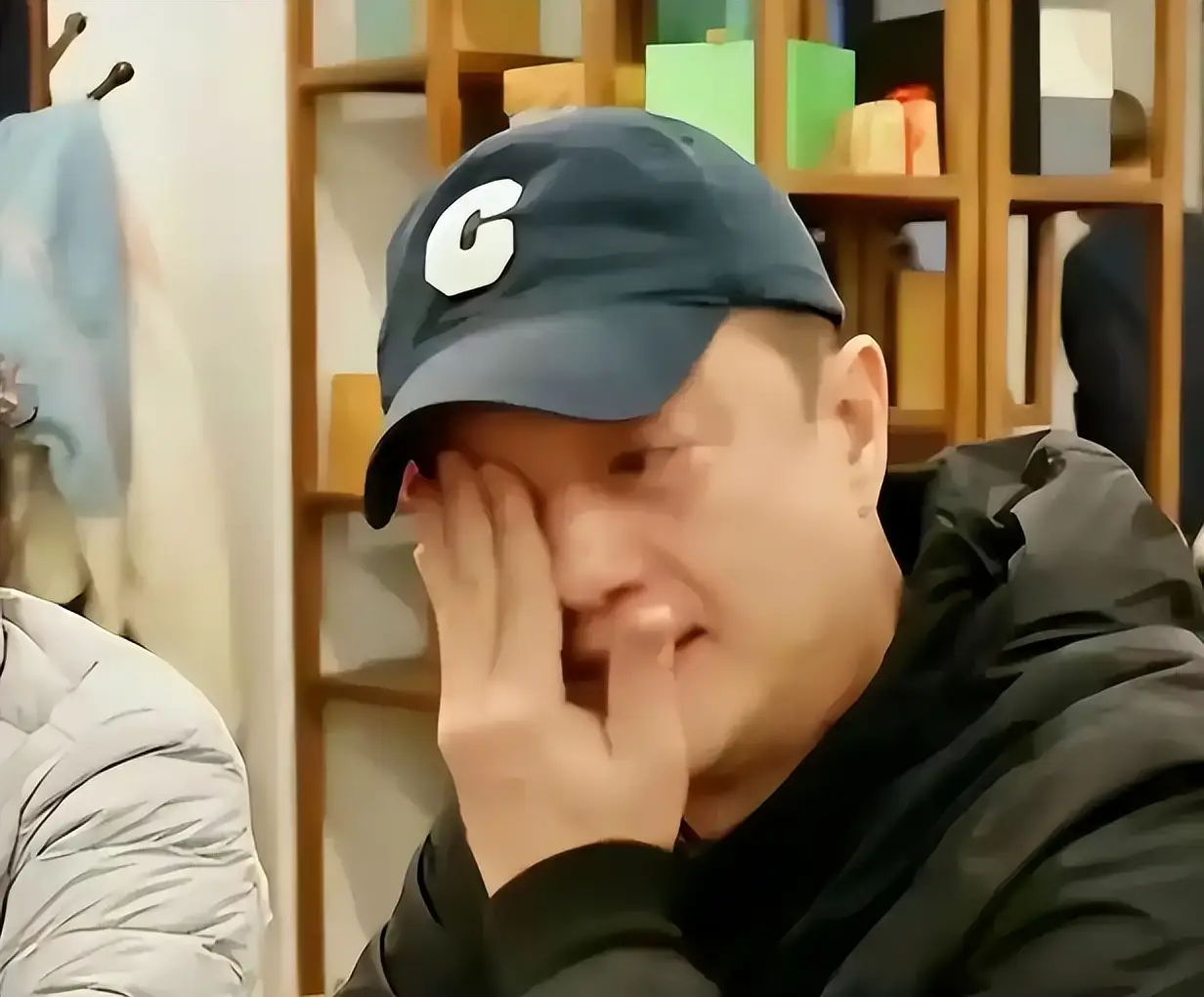 李亚鹏收千万捐助后现恶心一幕,最终结局大快人心 第4张 李亚鹏收千万捐助后现恶心一幕,最终结局大快人心 第4张