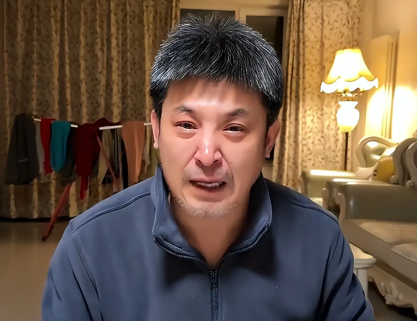 孙涛辟谣力挺闫学晶委屈落泪,妻子竟无辜受牵连 第14张 孙涛辟谣力挺闫学晶委屈落泪,妻子竟无辜受牵连 第14张