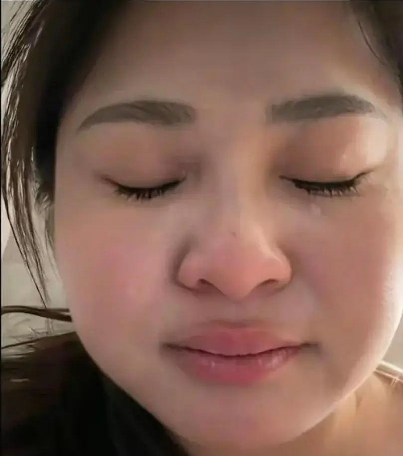 600万粉网红阿爆发哭照卖惨翻车,被网友怼到破防 第2张 600万粉网红阿爆发哭照卖惨翻车,被网友怼到破防 第2张