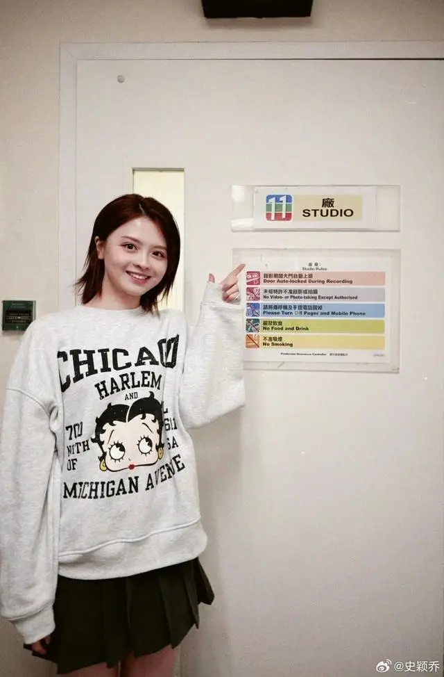 又走一个!TVB古典小花自曝离巢,入行五年或终止演艺生涯 第2张 又走一个!TVB古典小花自曝离巢,入行五年或终止演艺生涯 第2张