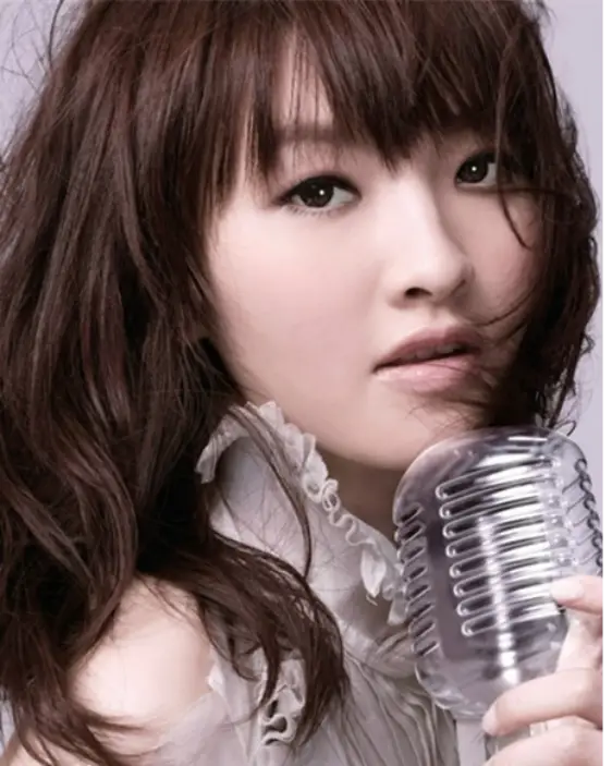 香港女星超自然言论引热议!曾在直播中求救,称有人要杀她 第1张 香港女星超自然言论引热议!曾在直播中求救,称有人要杀她 第1张