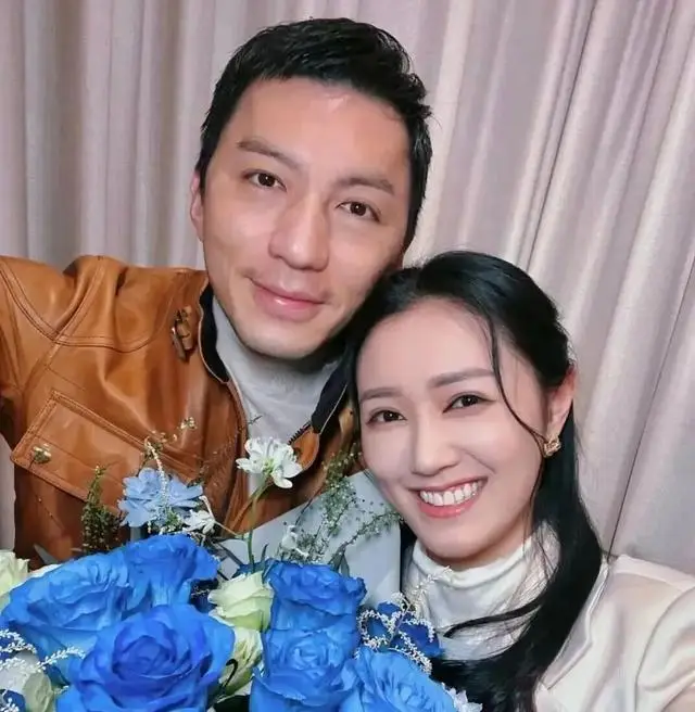 TVB女星变“虎妈”?情绪失控怒骂2岁儿子,被批是“怪兽家长” 第6张 TVB女星变“虎妈”?情绪失控怒骂2岁儿子,被批是“怪兽家长” 第6张