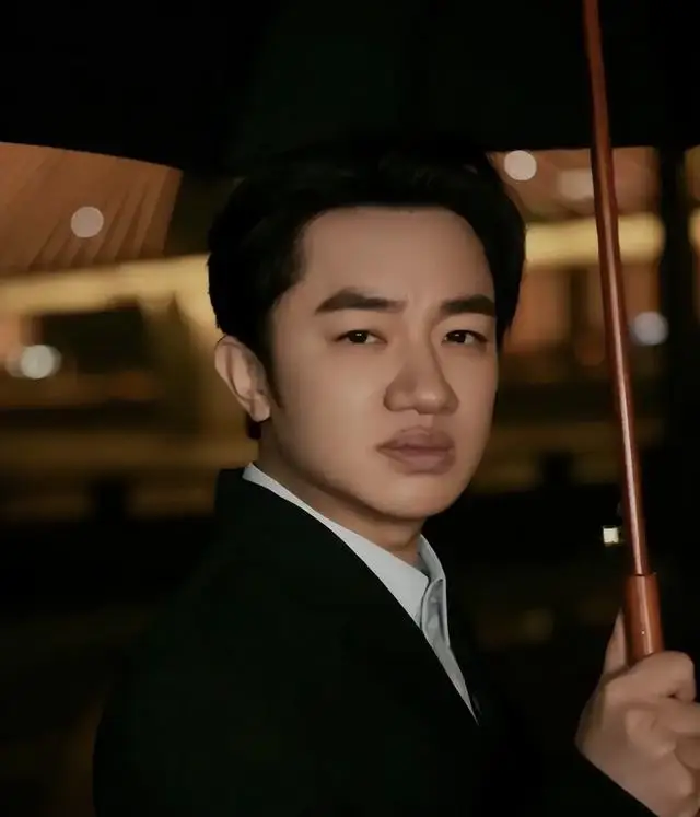 知名港星事业越来越好!旗下公司签约艺人超200位,已进军饮食界 第1张 知名港星事业越来越好!旗下公司签约艺人超200位,已进军饮食界 第1张