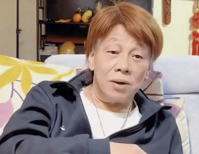 一路走好！香港知名演员举行出殡仪式，心脏衰竭抢救七小时离世  第6张