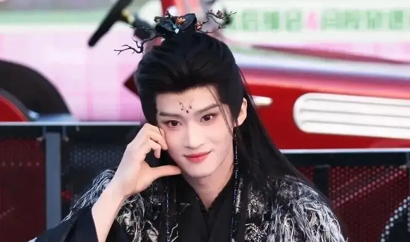 【2026.1.23】焦恩俊在干嘛?胡连馨是什么样的人?闫桉这个人怎么样?张睿和李若嘉? 第2张 【2026.1.23】焦恩俊在干嘛?胡连馨是什么样的人?闫桉这个人怎么样?张睿和李若嘉? 第2张