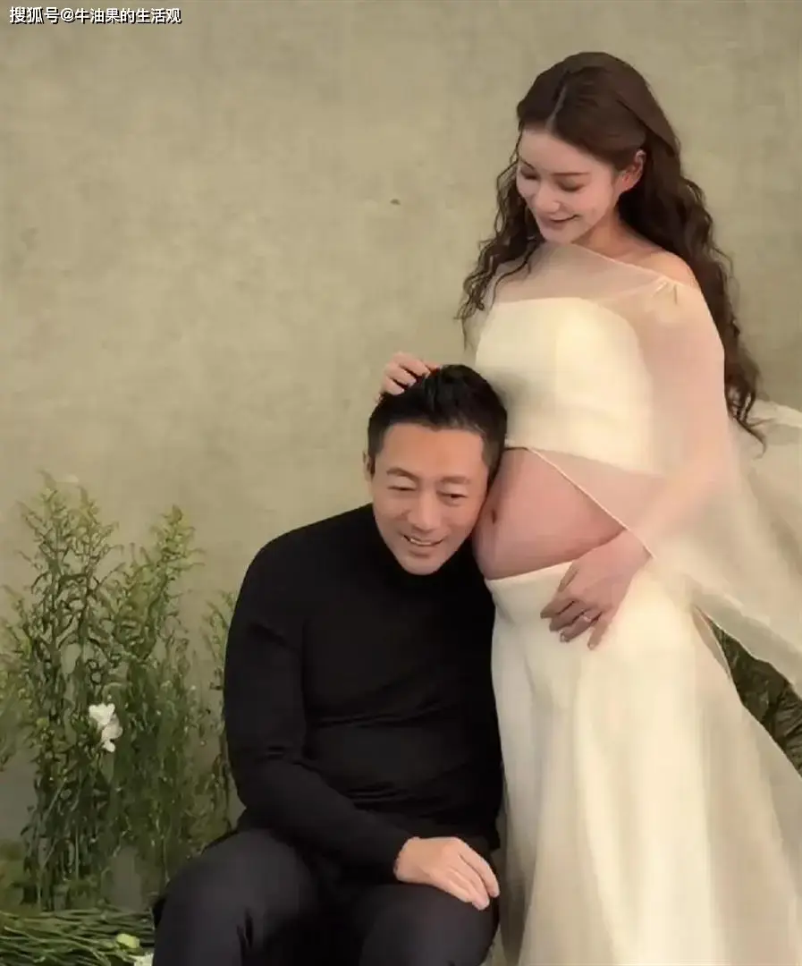 马筱梅拍孕妇照,汪小菲笑得很勉强?玥儿姐弟来北京了,张兰陪着玩 第3张 马筱梅拍孕妇照,汪小菲笑得很勉强?玥儿姐弟来北京了,张兰陪着玩 第3张