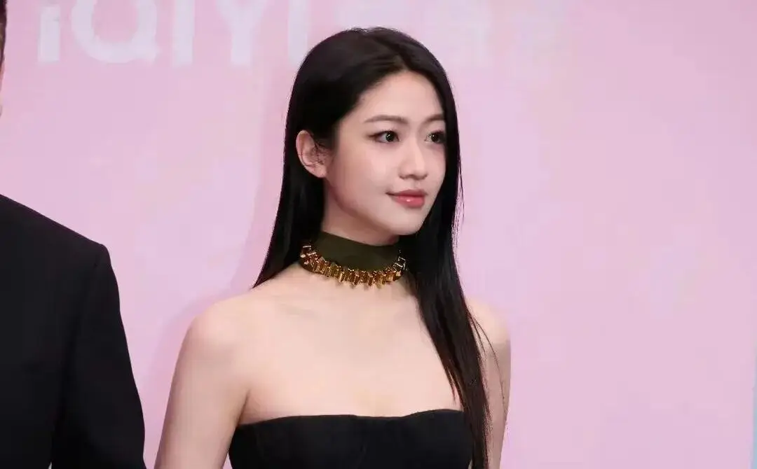 最近总在刷到李昕季烨和朱美吉很好磕,想知道他俩在一起了 第5张 最近总在刷到李昕季烨和朱美吉很好磕,想知道他俩在一起了 第5张