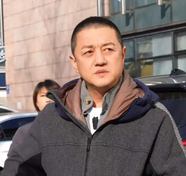 网红质疑李亚鹏沽名钓誉,新华社从另一角度正名 第6张 网红质疑李亚鹏沽名钓誉,新华社从另一角度正名 第6张