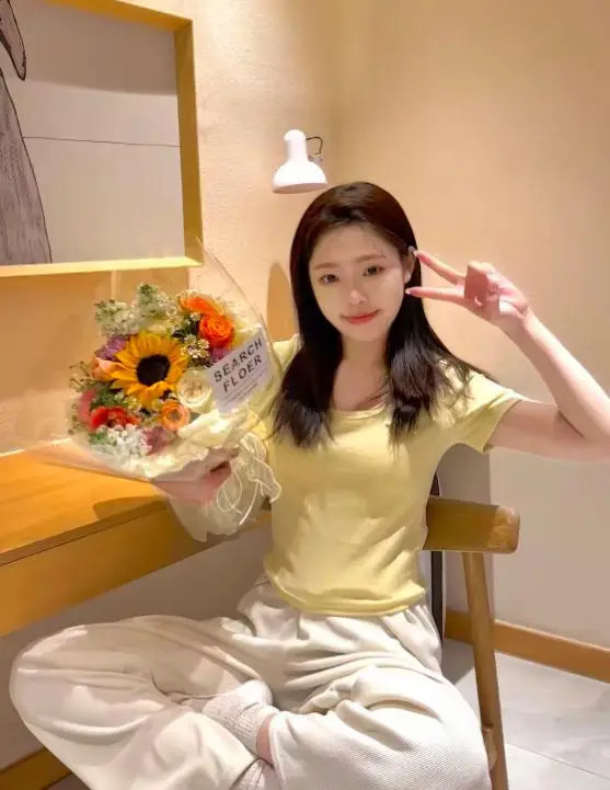 山东25岁美女秦贝贝去世当天下葬,前未婚夫是千万网红 第20张 山东25岁美女秦贝贝去世当天下葬,前未婚夫是千万网红 第20张