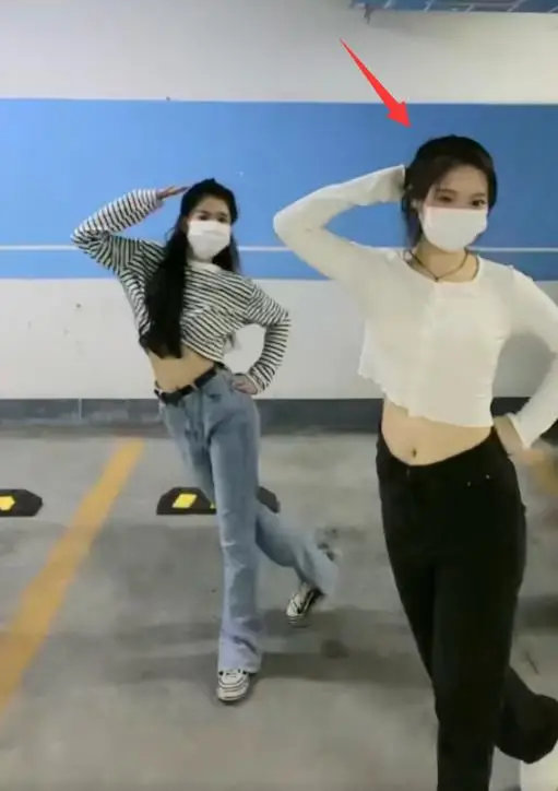 25岁高颜值舞蹈老师秦贝贝去世,确诊1年半,爱吃烧烤 第4张 25岁高颜值舞蹈老师秦贝贝去世,确诊1年半,爱吃烧烤 第4张