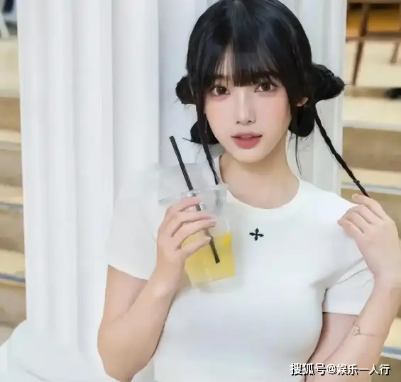 林俊杰官宣恋情不到24小时,女方被扒,经纪公司急辟谣 第5张 林俊杰官宣恋情不到24小时,女方被扒,经纪公司急辟谣 第5张