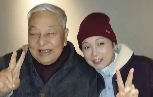 TVB知名演员老公因病离世,每天以泪洗面,移居珠海独自生活 第4张 TVB知名演员老公因病离世,每天以泪洗面,移居珠海独自生活 第4张