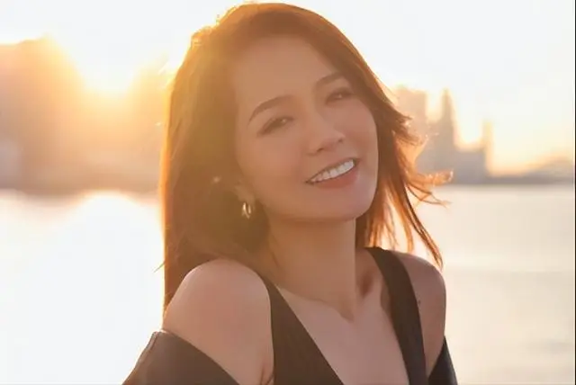 TVB“东张女神”地铁昏睡遭偷拍,惨被留言性骚扰,本尊霸气反击 第7张 TVB“东张女神”地铁昏睡遭偷拍,惨被留言性骚扰,本尊霸气反击 第7张