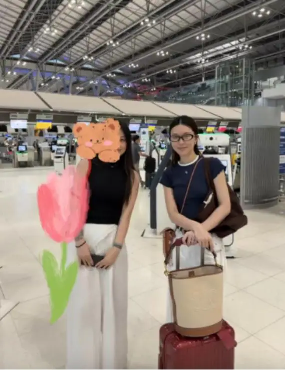 香港知名女星秘密产子,真人被指白到发光,做一事被赞毫无架子 第4张 香港知名女星秘密产子,真人被指白到发光,做一事被赞毫无架子 第4张