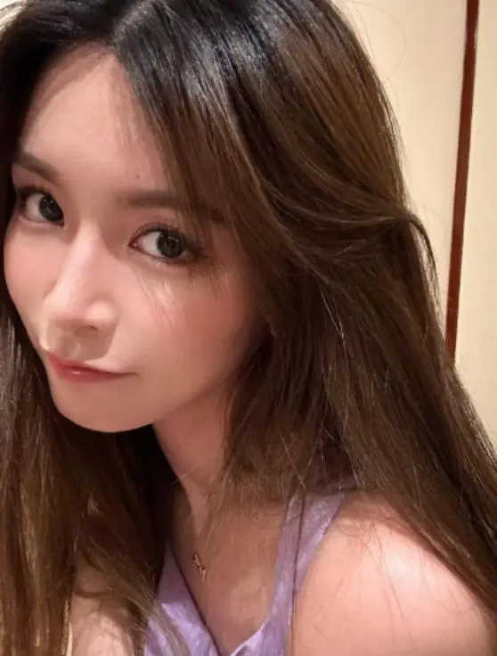 香港知名女星秘密产子,真人被指白到发光,做一事被赞毫无架子 第8张 香港知名女星秘密产子,真人被指白到发光,做一事被赞毫无架子 第8张