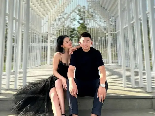 恭喜!香港过气艳星晒照宣布生子,再婚嫁山东农村小伙 第6张 恭喜!香港过气艳星晒照宣布生子,再婚嫁山东农村小伙 第6张