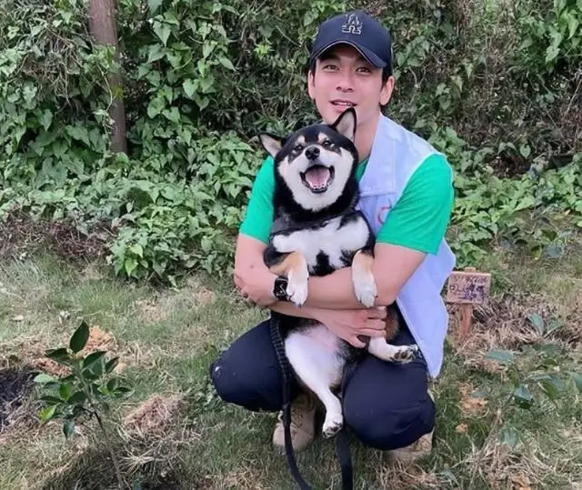 突发!香港知名男星长时间拖欠模特工资,以诈骗罪名被告上法庭 第2张 突发!香港知名男星长时间拖欠模特工资,以诈骗罪名被告上法庭 第2张