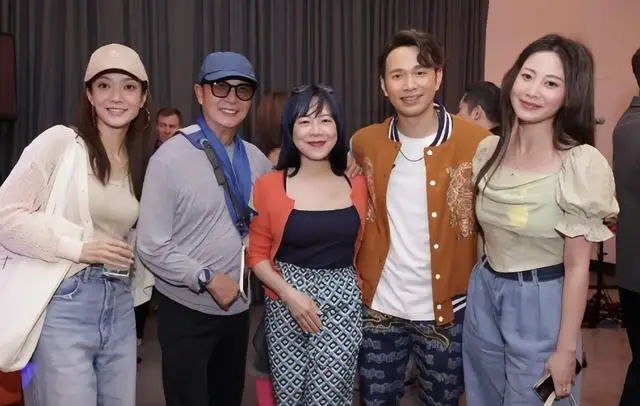 突发!知名港星刘松仁发文赞朱晨丽有潜质,内疚没有帮助她 第6张 突发!知名港星刘松仁发文赞朱晨丽有潜质,内疚没有帮助她 第6张