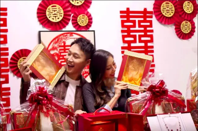 恭喜!TVB“功夫新星”宣布当爸,结婚不到三个月,老婆家世显赫 第4张 恭喜!TVB“功夫新星”宣布当爸,结婚不到三个月,老婆家世显赫 第4张